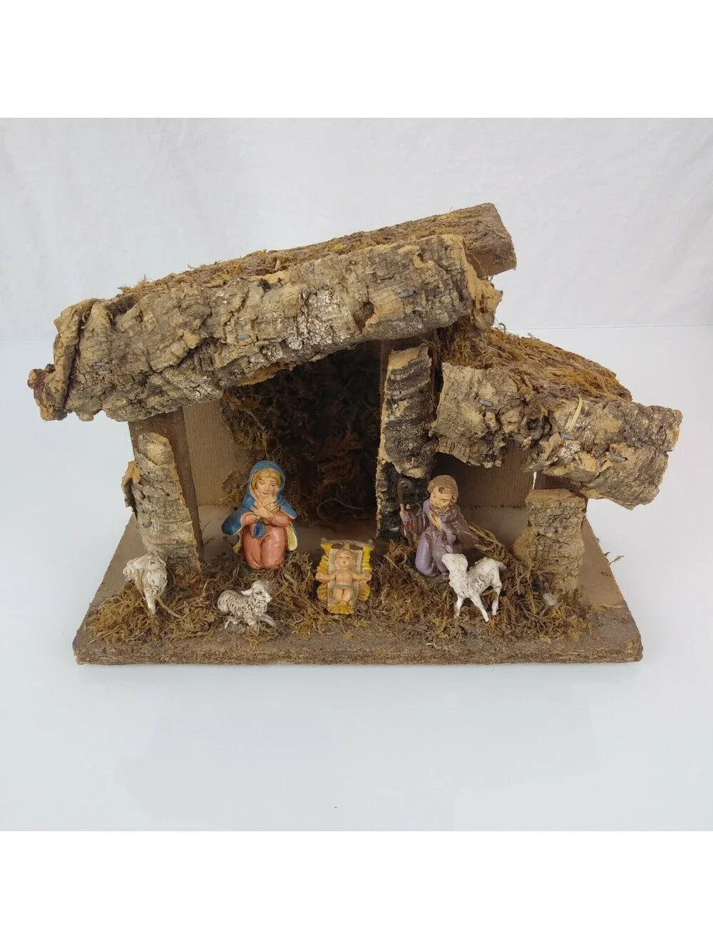 Vintage Nativity Creche Holy Family Scene Wood Wooden with Plastic Figures Italy